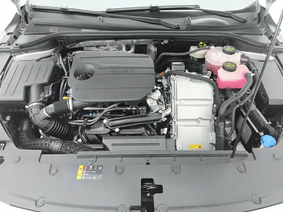Roewe D7 — миниатюра 10