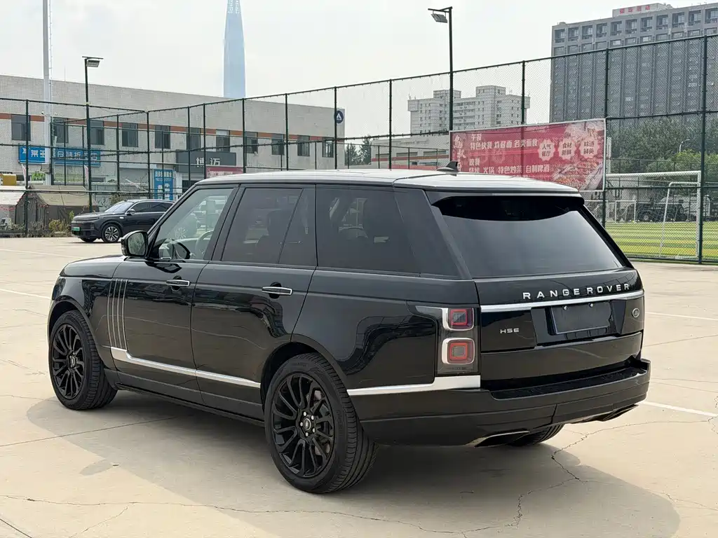 Land Rover Range Rover — миниатюра 5