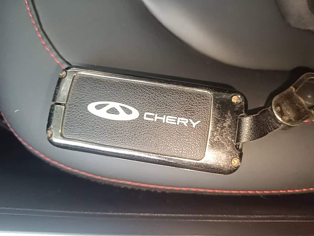 CHERY Tiggo 3x 1.5 л 2021 г. Белый, пробег 29400 км