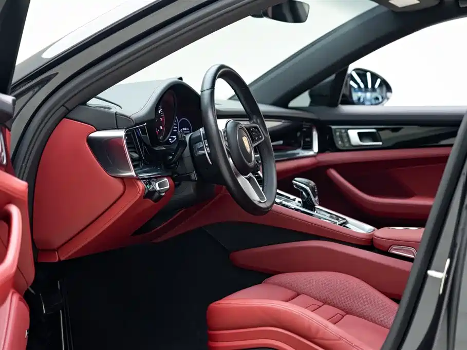 PORSCHE PANAMERA NEW ENERGY