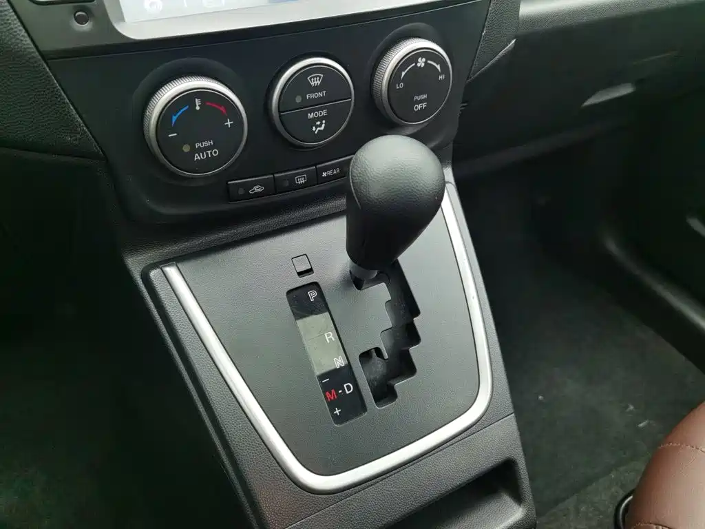 Mazda 5 — миниатюра 13