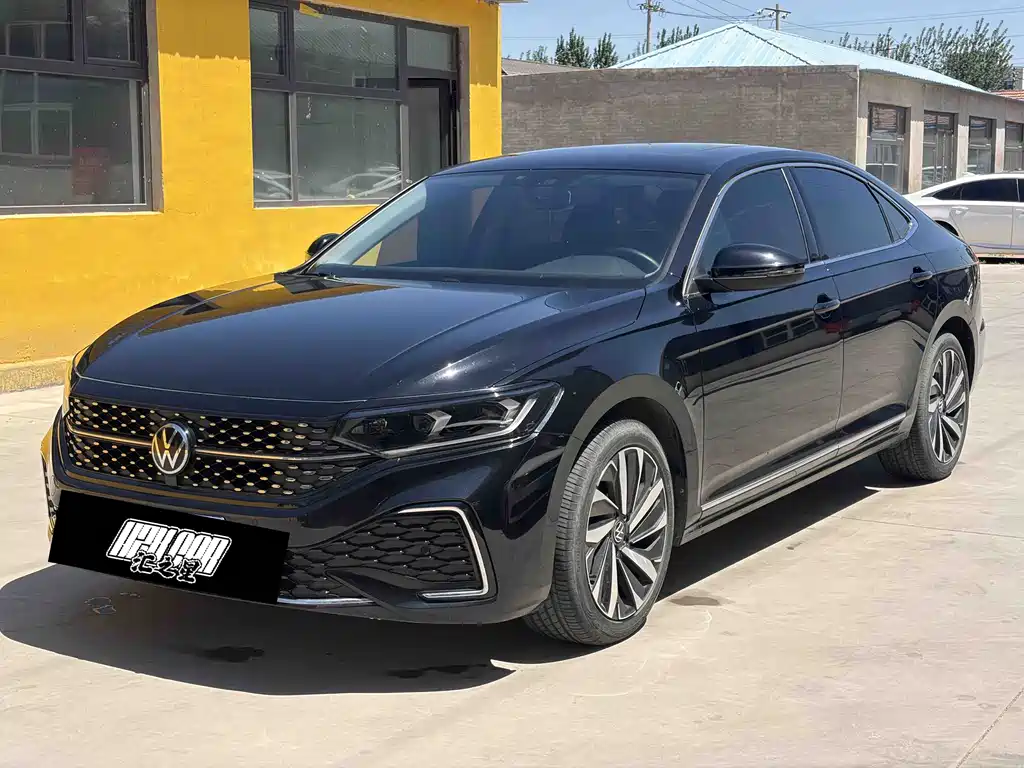 Volkswagen Passat 2022