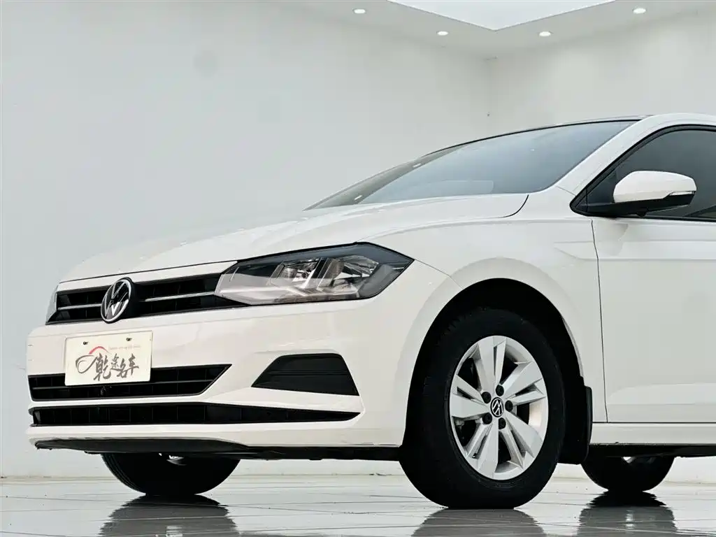 Volkswagen Polo 2021 Plus 1.5L AT