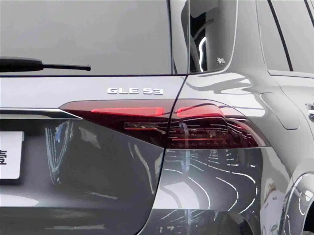 Mercedes-Benz GLE AMG — миниатюра 6
