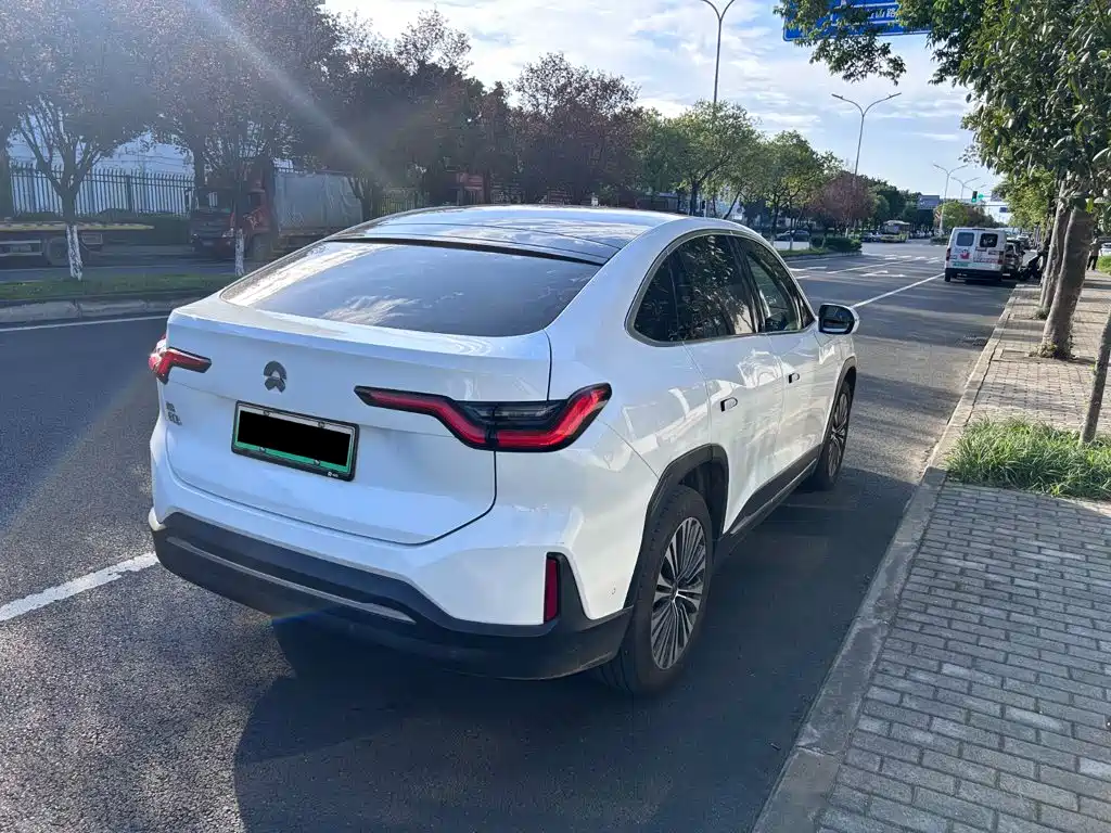 NIO EC6 — миниатюра 9