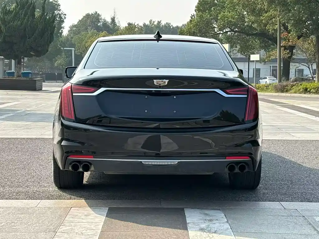 Cadillac CT6 — миниатюра 8
