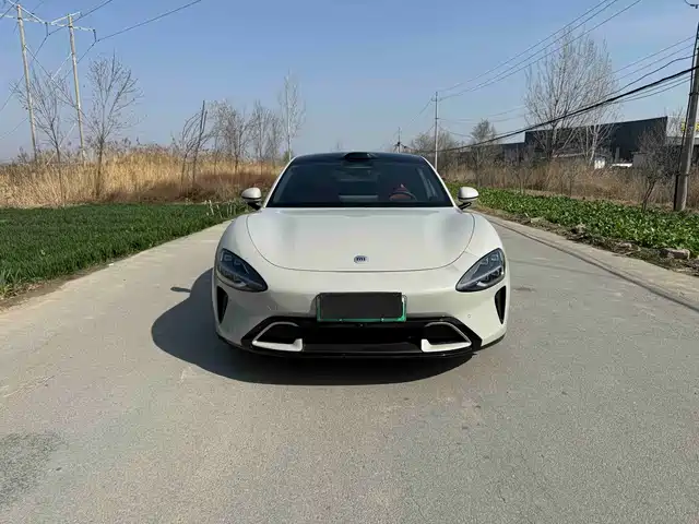 XIAOMI CAR XIAOMI SU7 2024