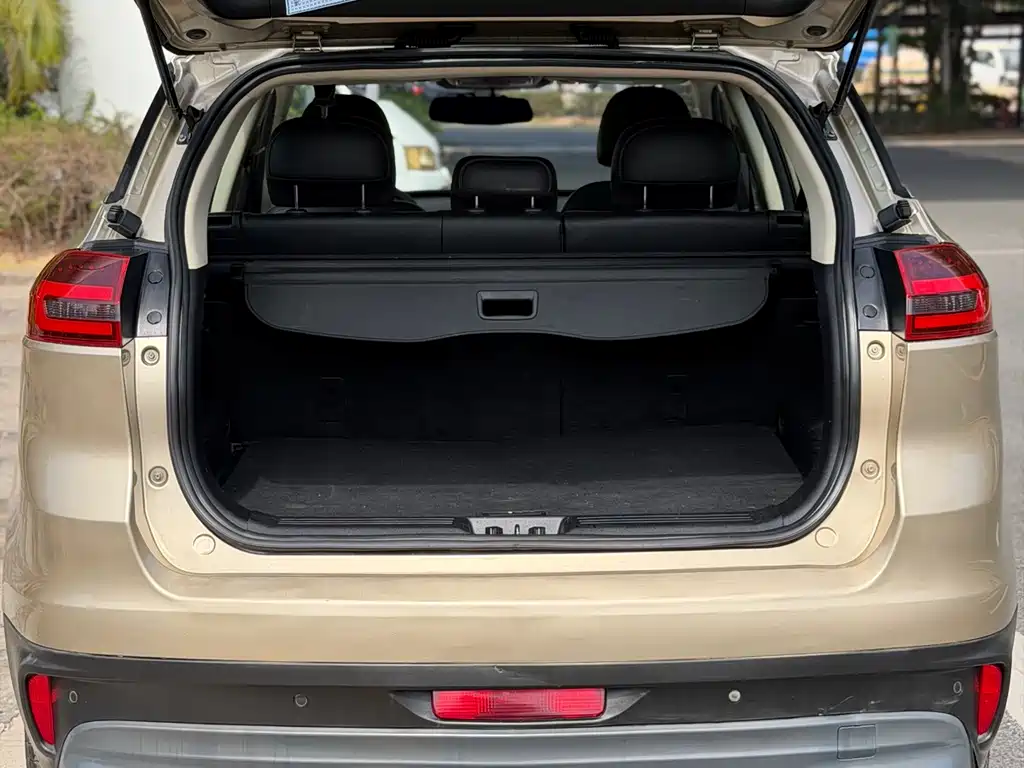 GEELY AUTOMOBILE BOYUE