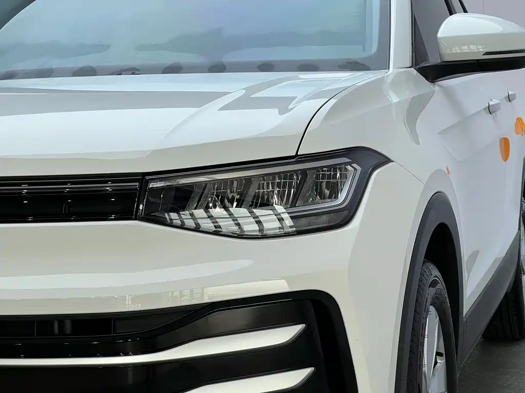 Volkswagen Tharu — миниатюра 4