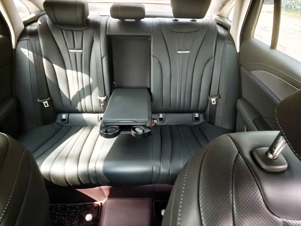 Hongqi Hongqi H5 — миниатюра 10