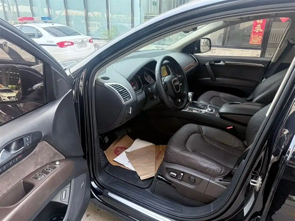 Audi Q7 2010 3.0 TDI quattro Lead