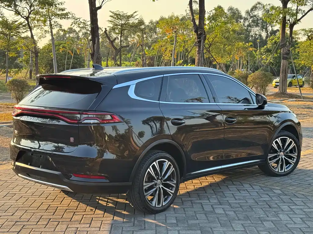BYD TANG