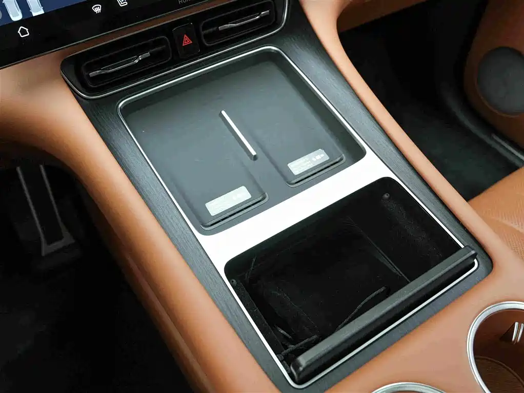 AITO AITO M7 — миниатюра 11