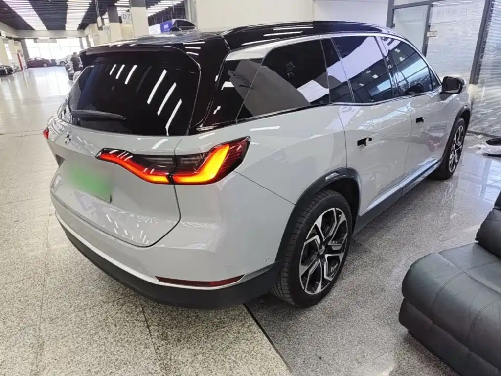 NIO ES8 — миниатюра 7