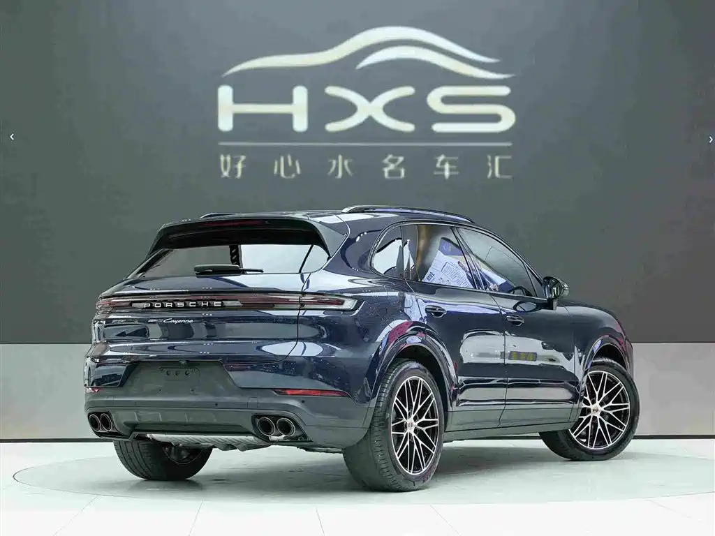 Porsche Cayenne — миниатюра 4