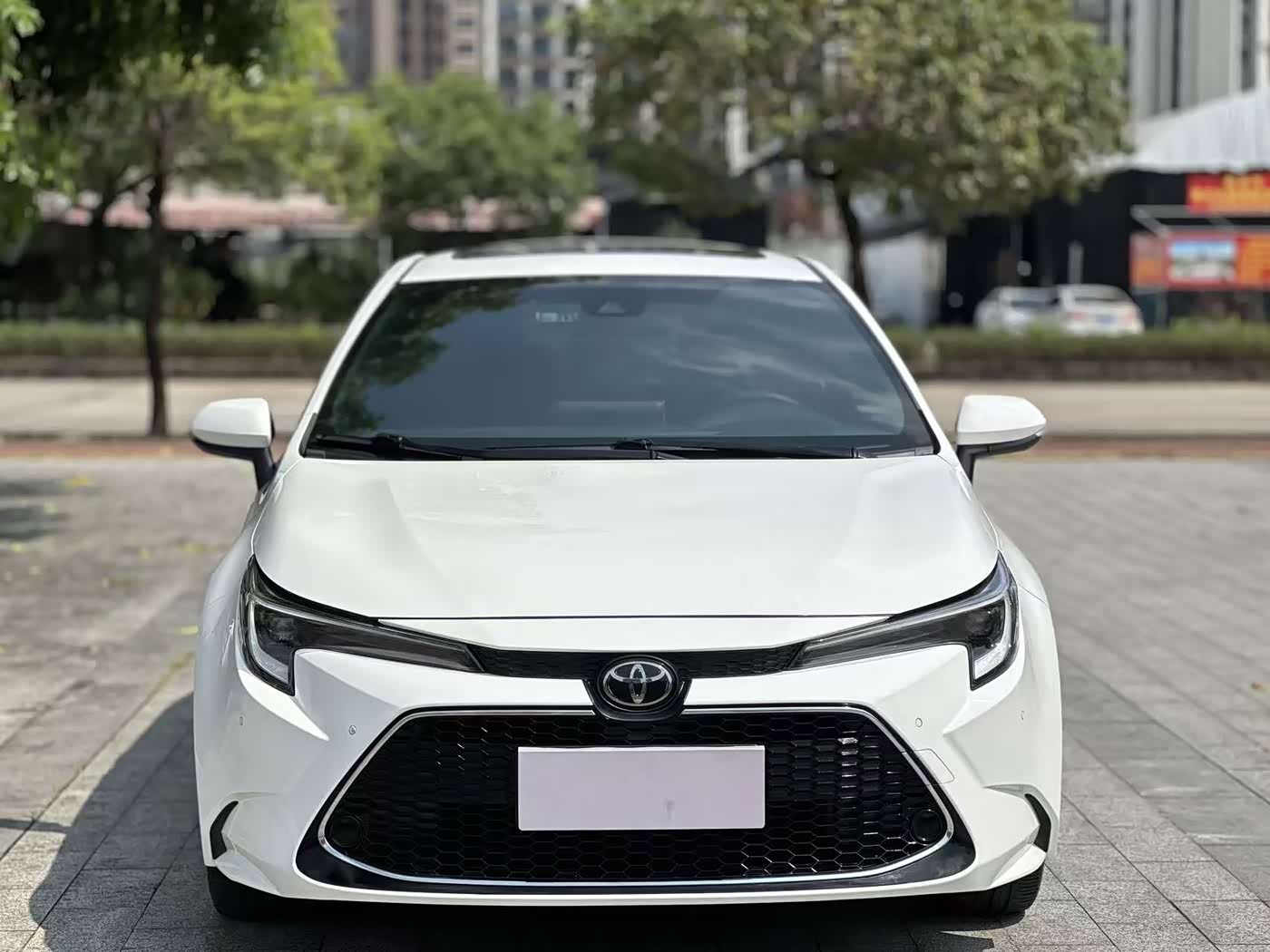 Toyota Levin 1.2 л 2024 г. Белый, пробег 32000 км