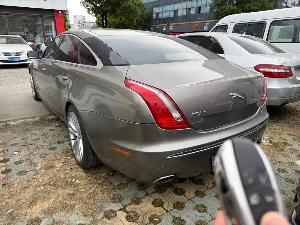 Jaguar XJ 2011 XJL 3.0