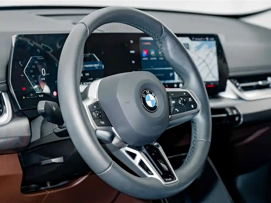 BMW X1 — миниатюра 9