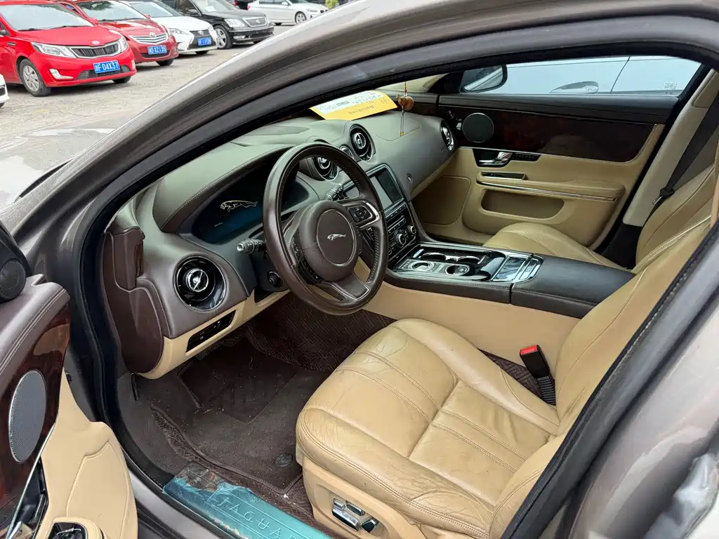 Jaguar XJ 2011 XJL 3.0