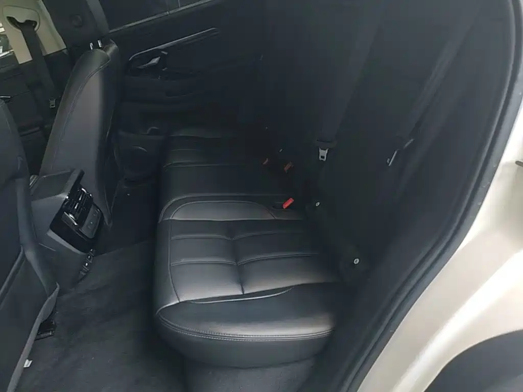 Land Rover Evoque — миниатюра 17
