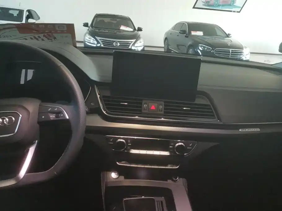 Audi Q5L — миниатюра 13