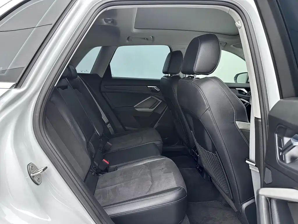 Audi Q3 — миниатюра 13