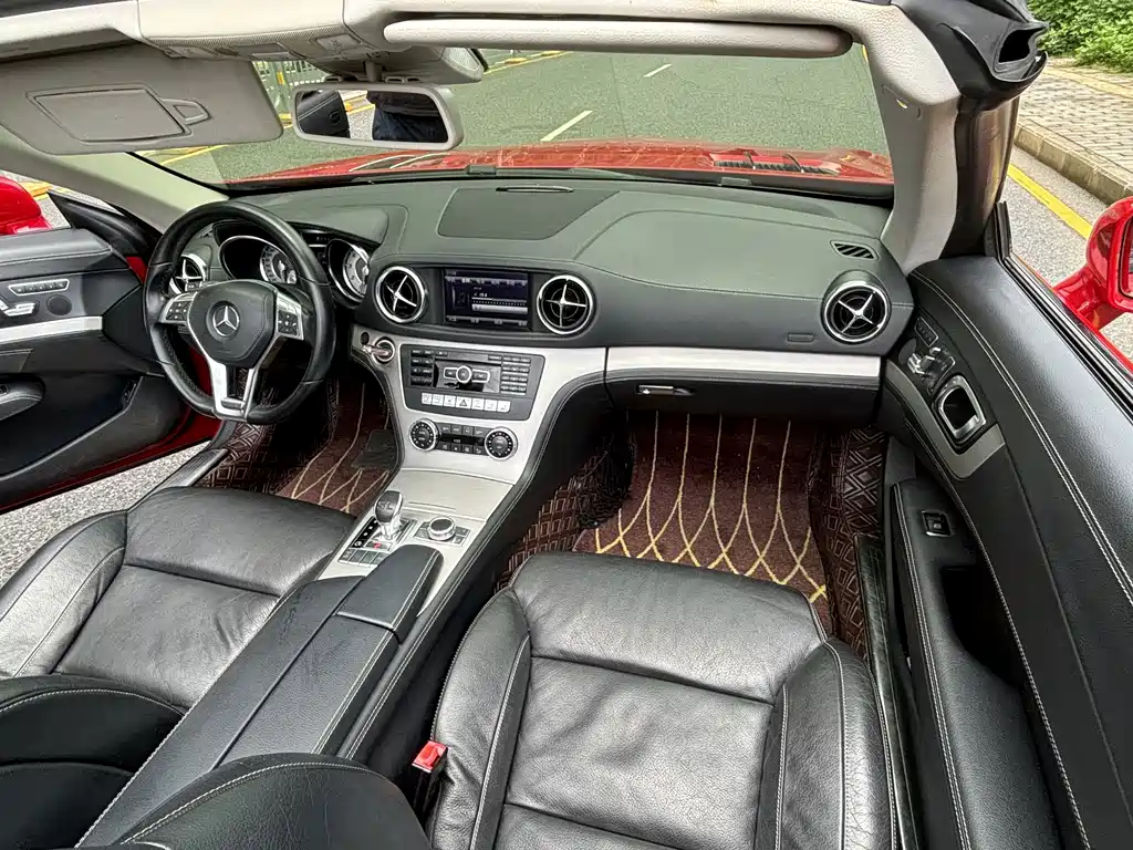 Mercedes-Benz SL-Class — миниатюра 11