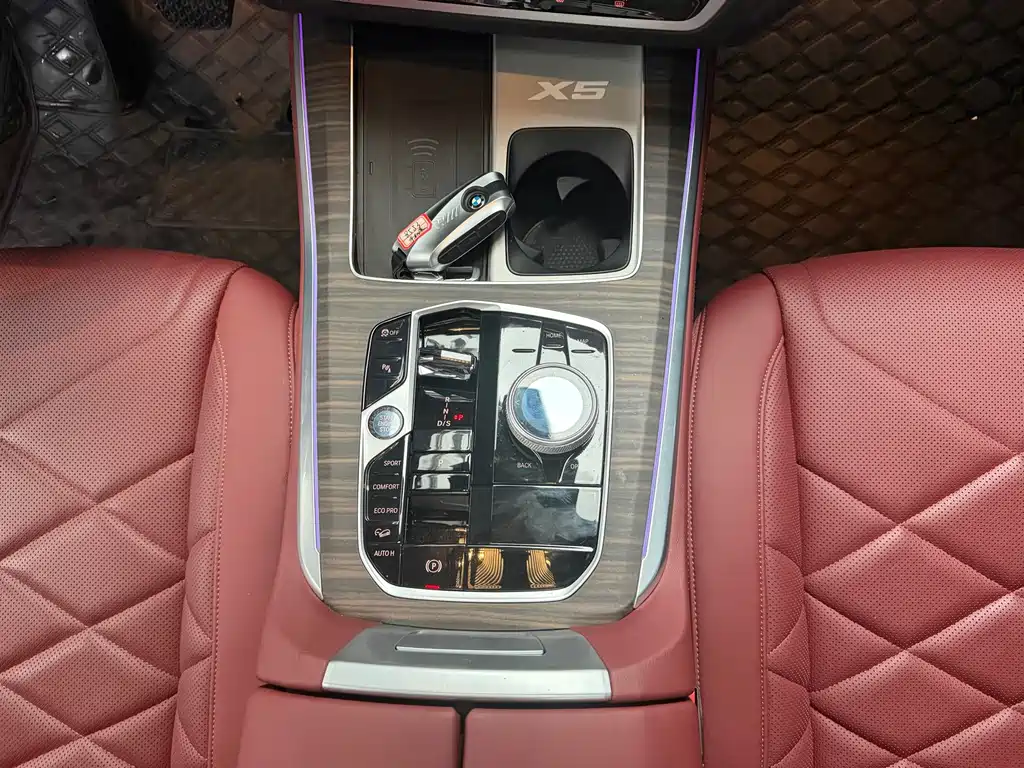 BMW X5 — миниатюра 10