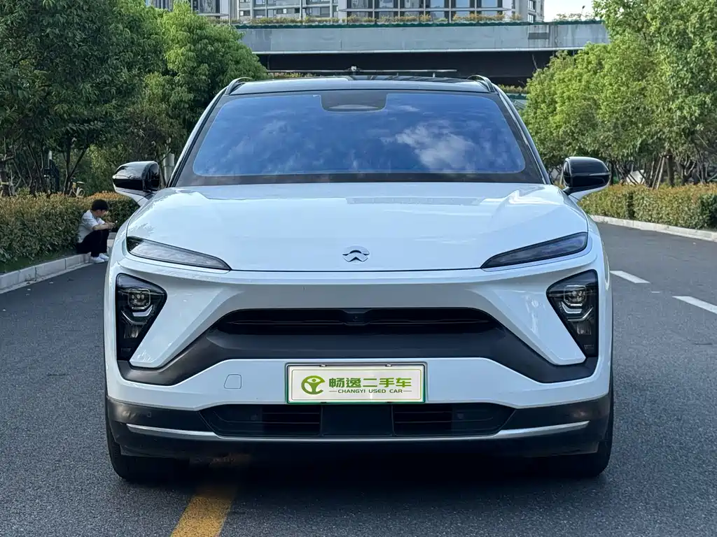 NIO ES6 — миниатюра 2