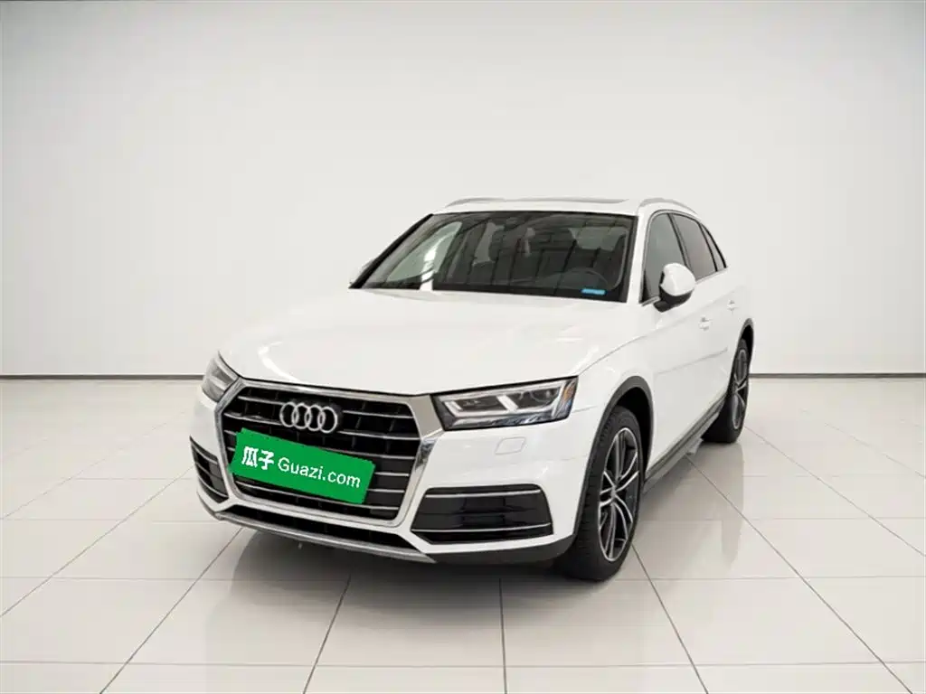 Audi Q5L 2019