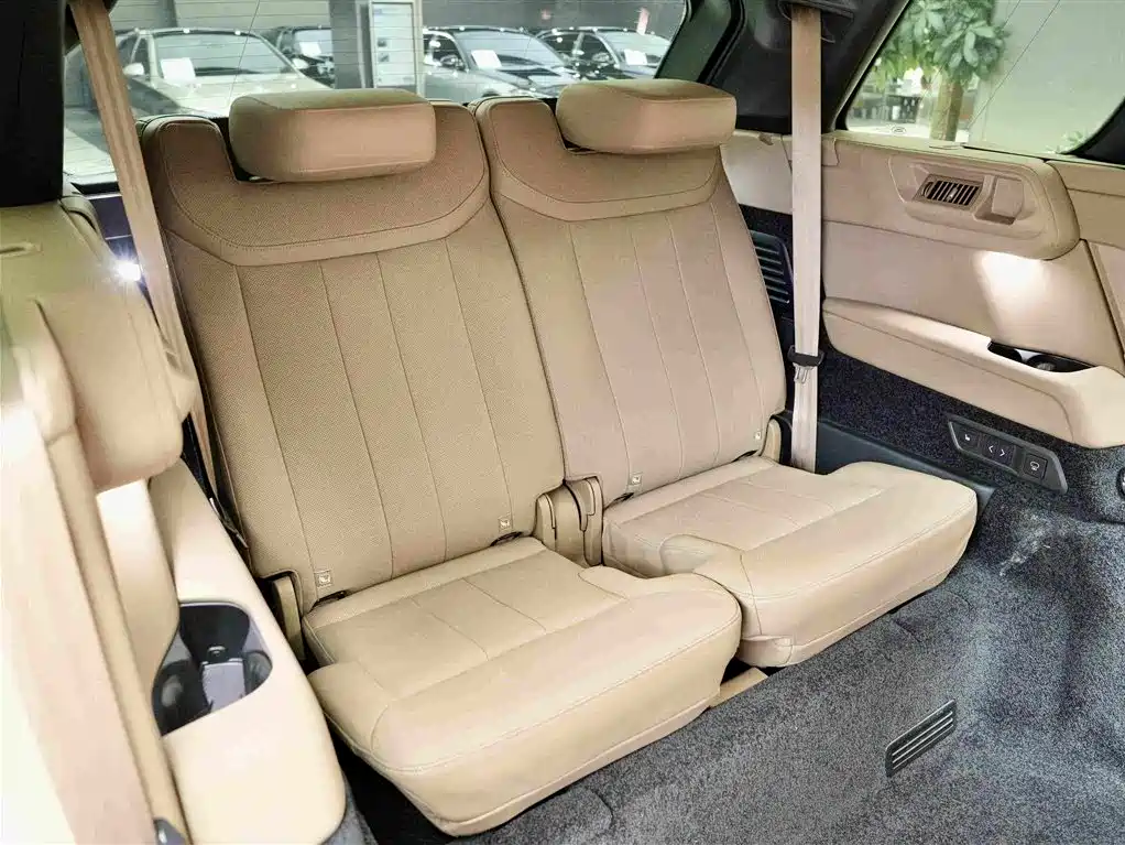 Land Rover Range Rover — миниатюра 14