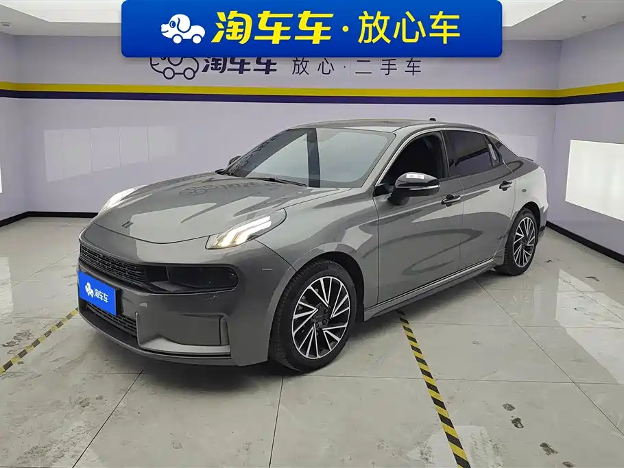 Lynk & Co 03 2022