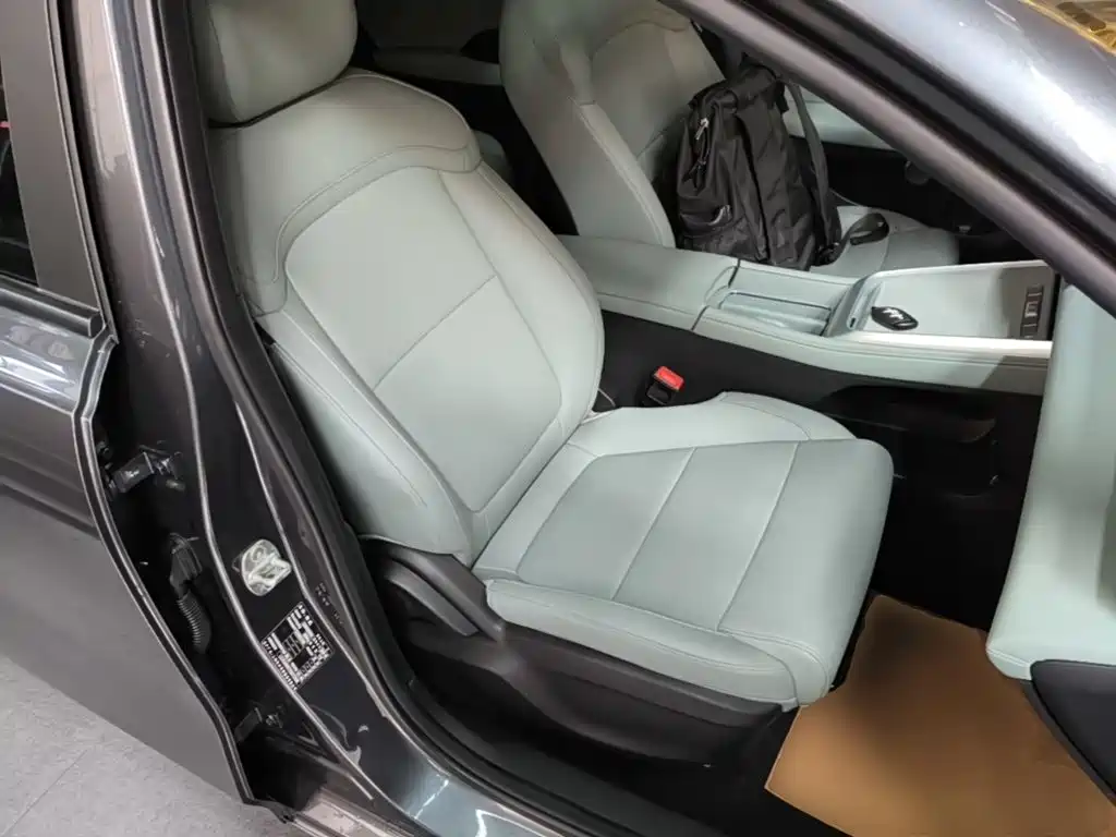 Roewe Young Wai D6 — миниатюра 25