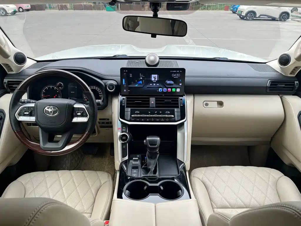 Toyota Land Cruiser — миниатюра 7