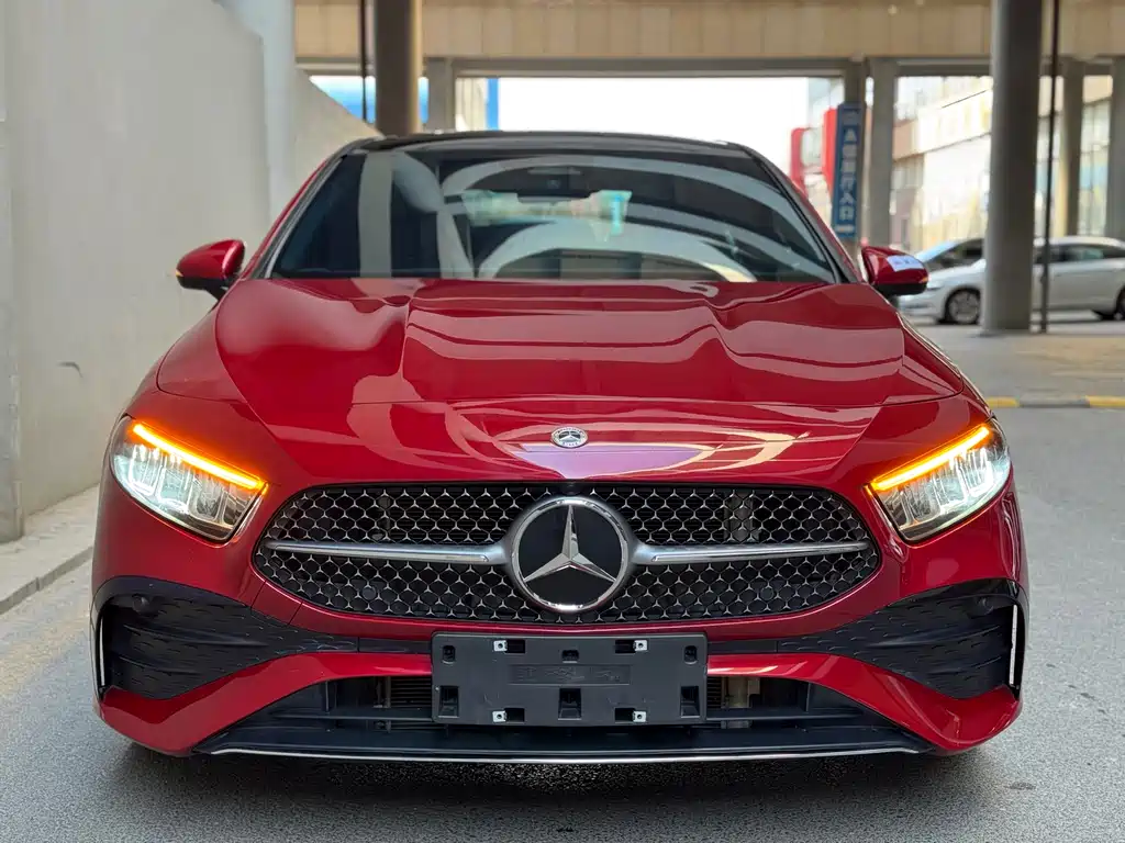 MERCEDES-BENZ A CLASS