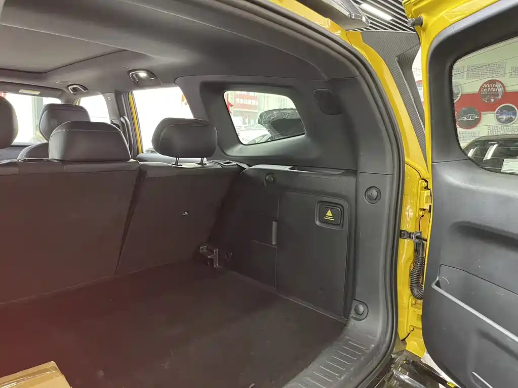 Changan Deepal DARK BLUE G318