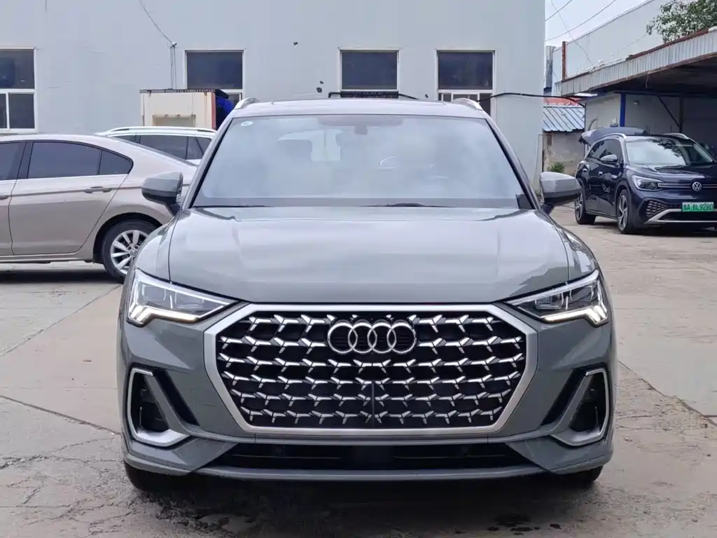 Audi Q3 — миниатюра 2
