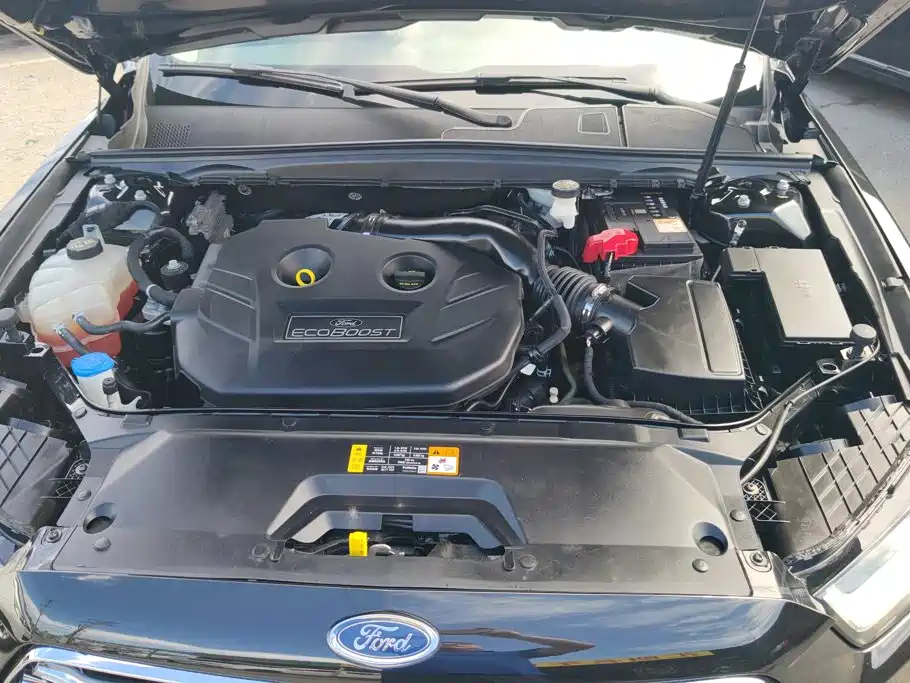 Ford Taurus — миниатюра 10