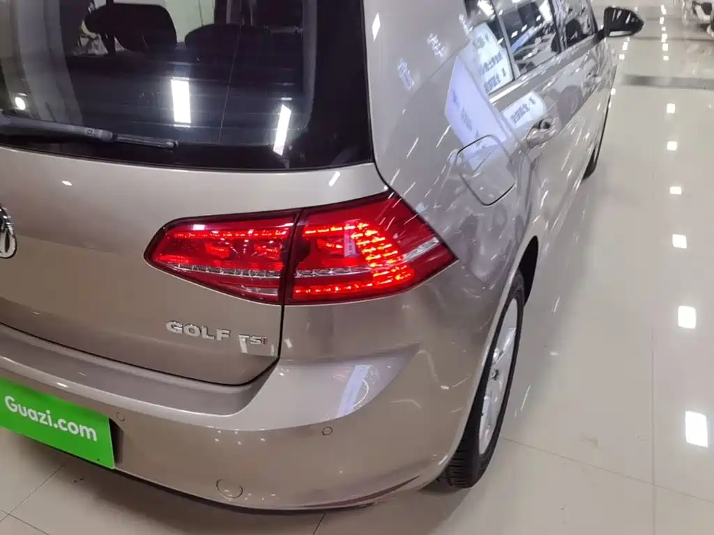 Volkswagen Golf — миниатюра 8