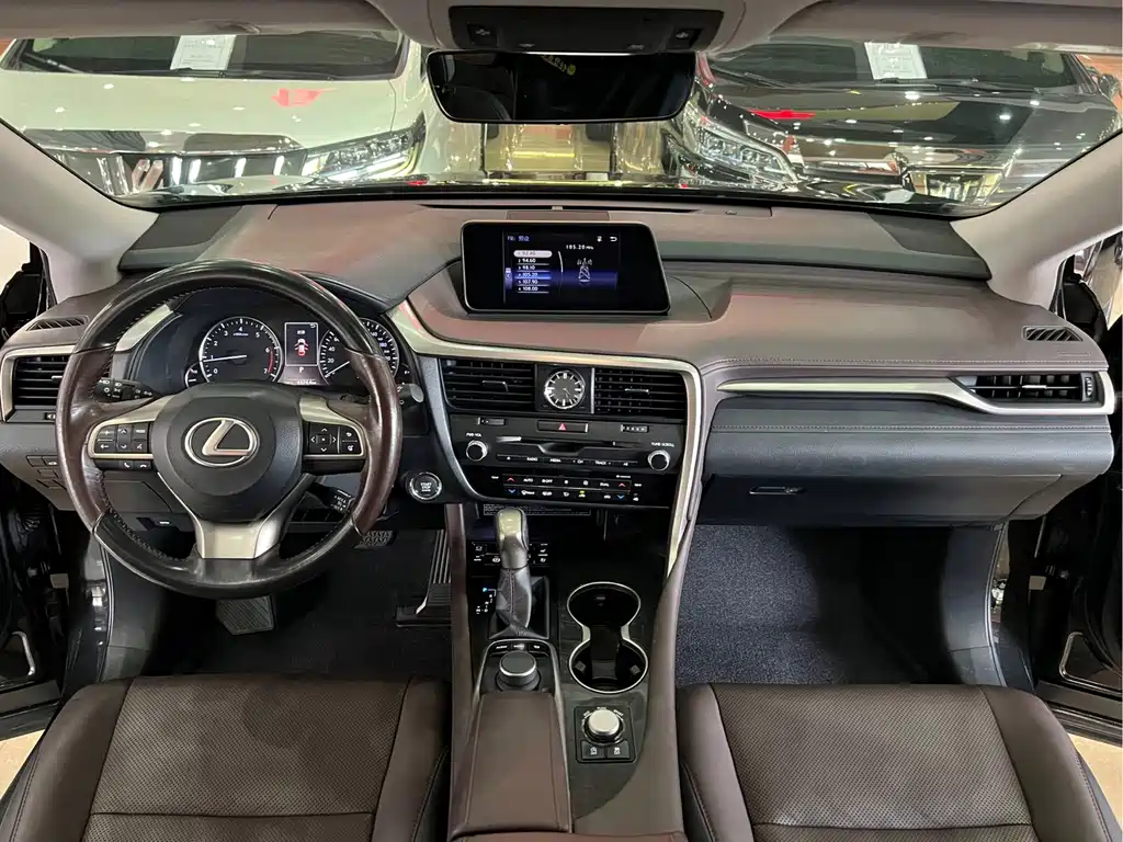 Lexus RX — миниатюра 16