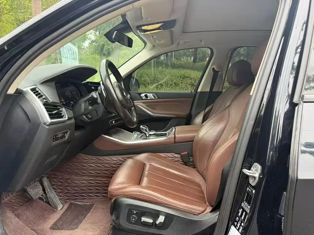 BMW X5 (Import) — миниатюра 4