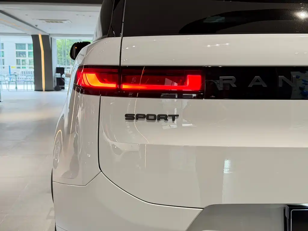 Land Rover Sport — миниатюра 22
