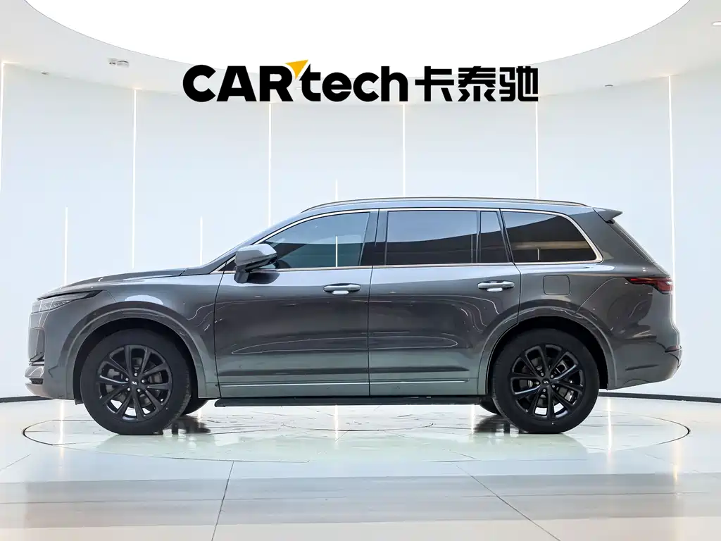 Li Auto ONE 2021 6 мест
