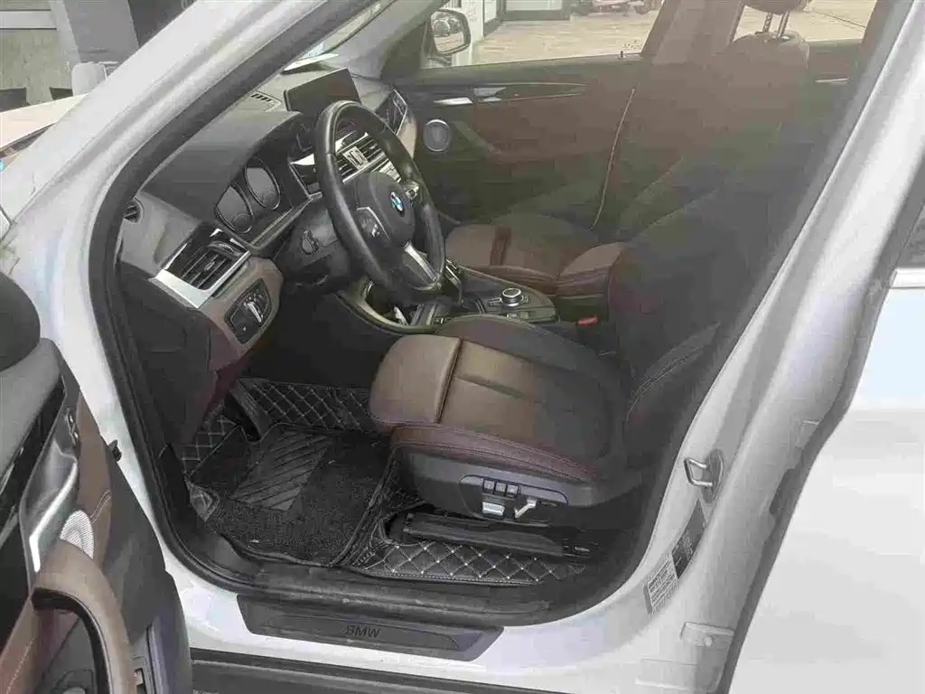 BMW X1 — миниатюра 4