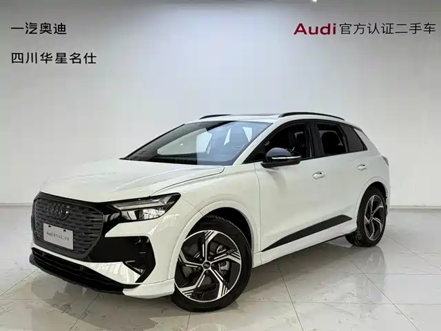 AUDI Q4 E TRON 2024
