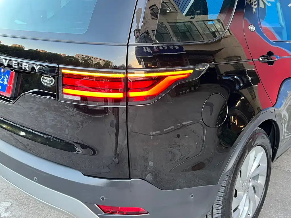 Land Rover Discovery — миниатюра 11
