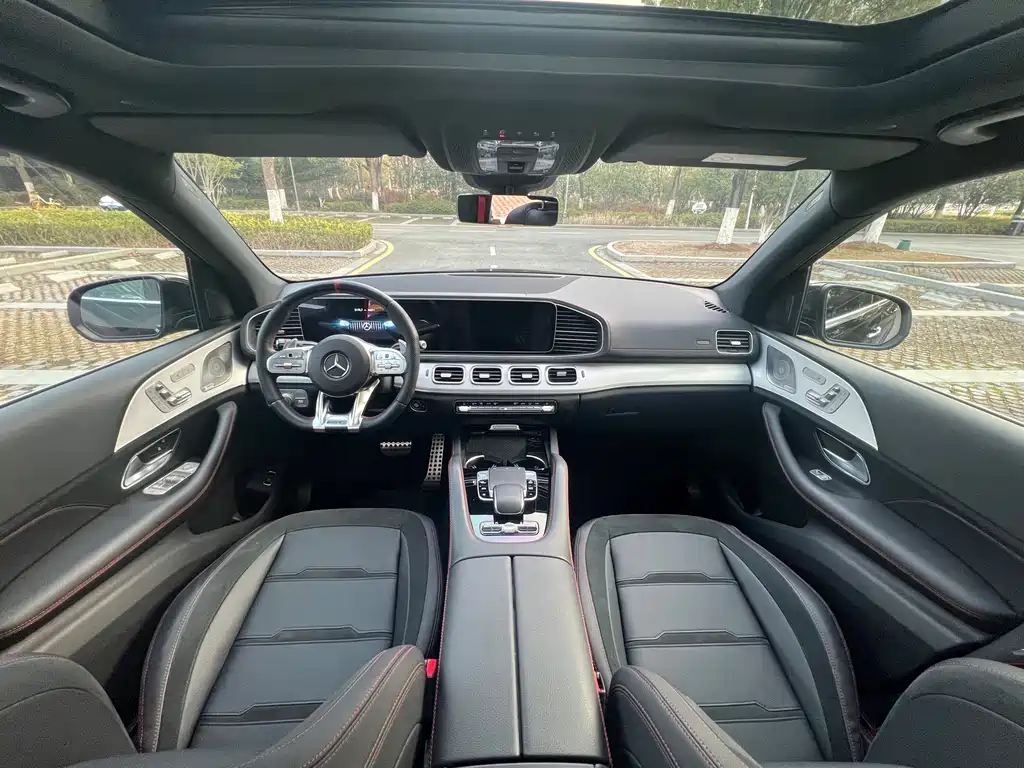 MERCEDES-BENZ GLE AMG