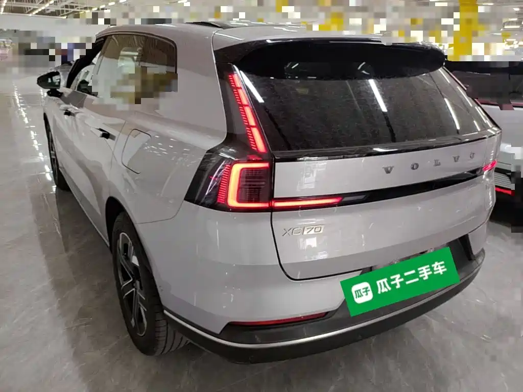 Volvo гибрид Volvo XC70 plug-in — миниатюра 5