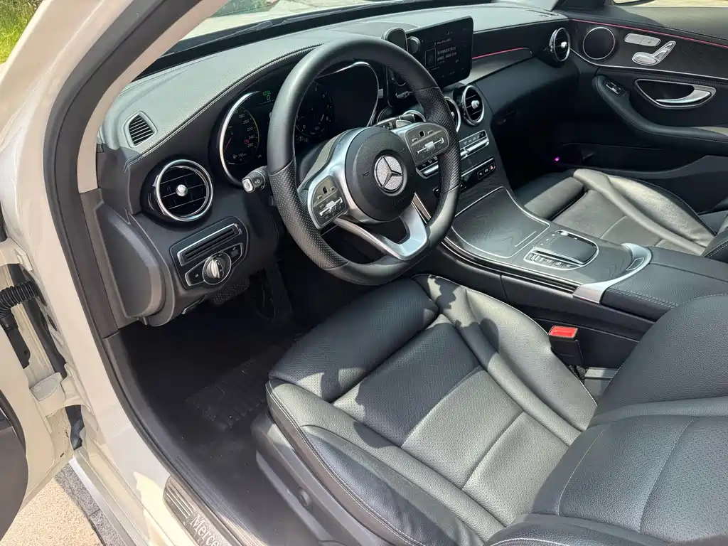 Mercedes-Benz C-Class — миниатюра 22