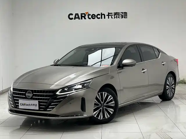 NISSAN TEANA 2022
